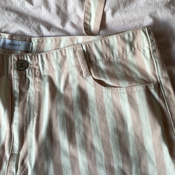 Pink and White Stripped Pants NWOT - Picture 3 of 9